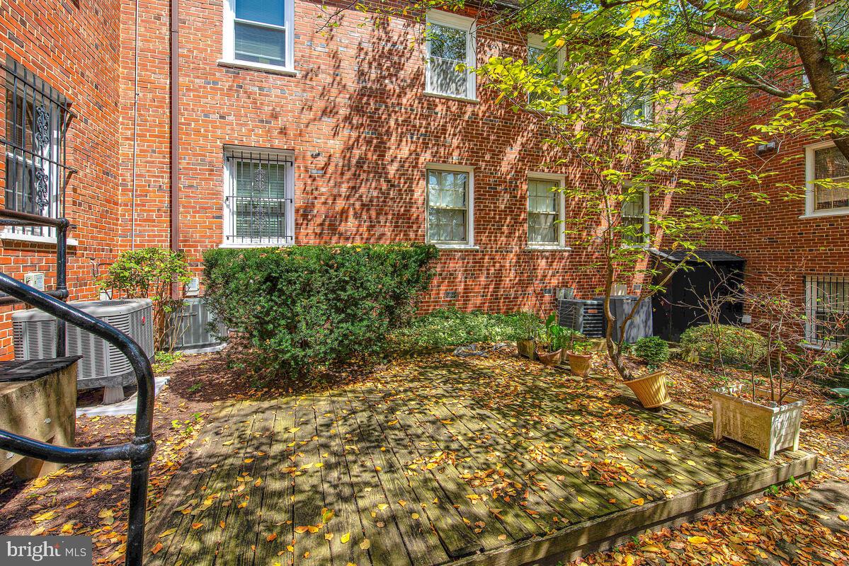 2106 SUITLAND TER SE, WASHINGTON, District Of Columbia 20020, 2 Bedrooms Bedrooms, ,1 BathroomBathrooms,Residential,For sale,2106 SUITLAND TER SE,DCDC2215846 MLS # DCDC2215846 2106 SUITLAND TER SE, WASHINGTON, District Of Columbia 20020, 2 Bedrooms Bedrooms, ,1 BathroomBathrooms,Residential,For sale,2106 SUITLAND TER SE,DCDC2215846 MLS # DCDC2215846