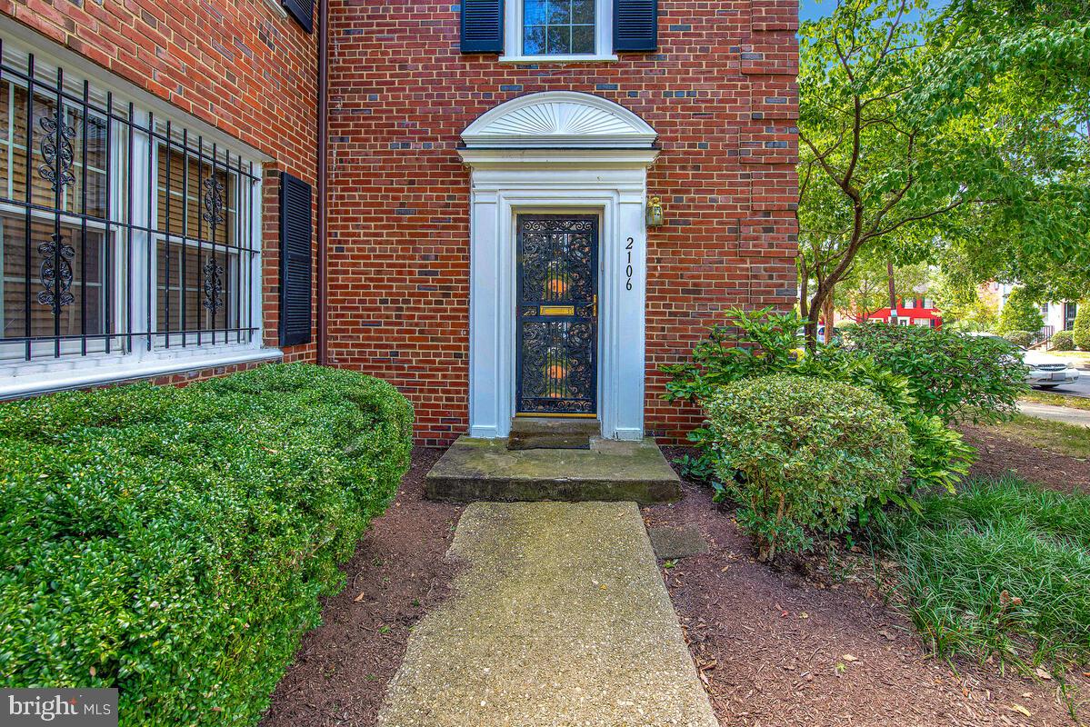 2106 SUITLAND TER SE, WASHINGTON, District Of Columbia 20020, 2 Bedrooms Bedrooms, ,1 BathroomBathrooms,Residential,For sale,2106 SUITLAND TER SE,DCDC2215846 MLS # DCDC2215846 2106 SUITLAND TER SE, WASHINGTON, District Of Columbia 20020, 2 Bedrooms Bedrooms, ,1 BathroomBathrooms,Residential,For sale,2106 SUITLAND TER SE,DCDC2215846 MLS # DCDC2215846