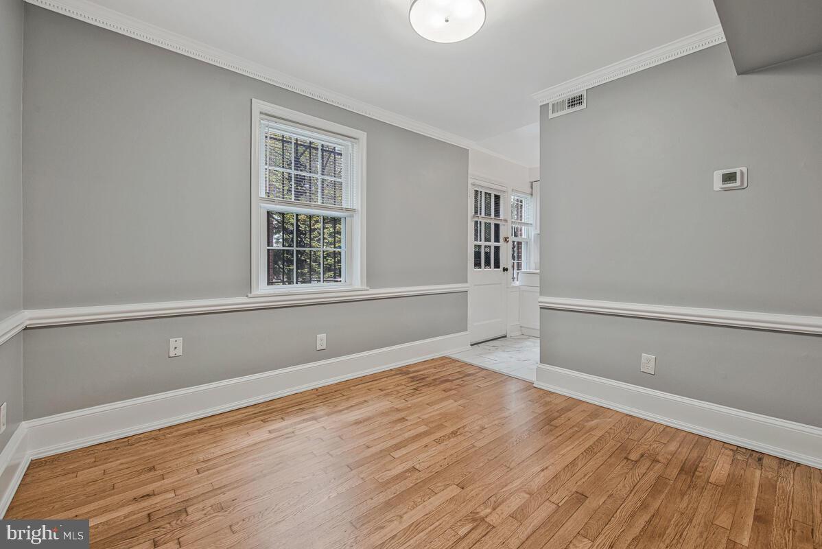 2106 SUITLAND TER SE, WASHINGTON, District Of Columbia 20020, 2 Bedrooms Bedrooms, ,1 BathroomBathrooms,Residential,For sale,2106 SUITLAND TER SE,DCDC2215846 MLS # DCDC2215846 2106 SUITLAND TER SE, WASHINGTON, District Of Columbia 20020, 2 Bedrooms Bedrooms, ,1 BathroomBathrooms,Residential,For sale,2106 SUITLAND TER SE,DCDC2215846 MLS # DCDC2215846