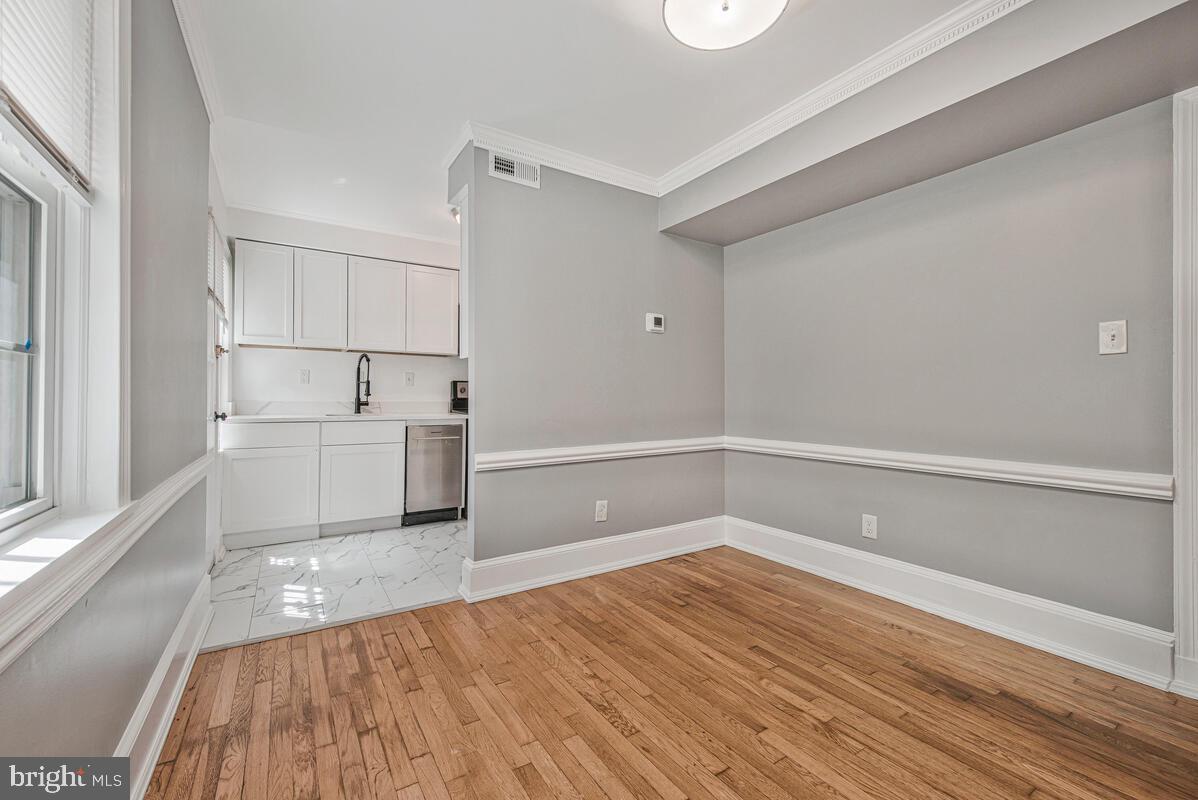 2106 SUITLAND TER SE, WASHINGTON, District Of Columbia 20020, 2 Bedrooms Bedrooms, ,1 BathroomBathrooms,Residential,For sale,2106 SUITLAND TER SE,DCDC2215846 MLS # DCDC2215846 2106 SUITLAND TER SE, WASHINGTON, District Of Columbia 20020, 2 Bedrooms Bedrooms, ,1 BathroomBathrooms,Residential,For sale,2106 SUITLAND TER SE,DCDC2215846 MLS # DCDC2215846