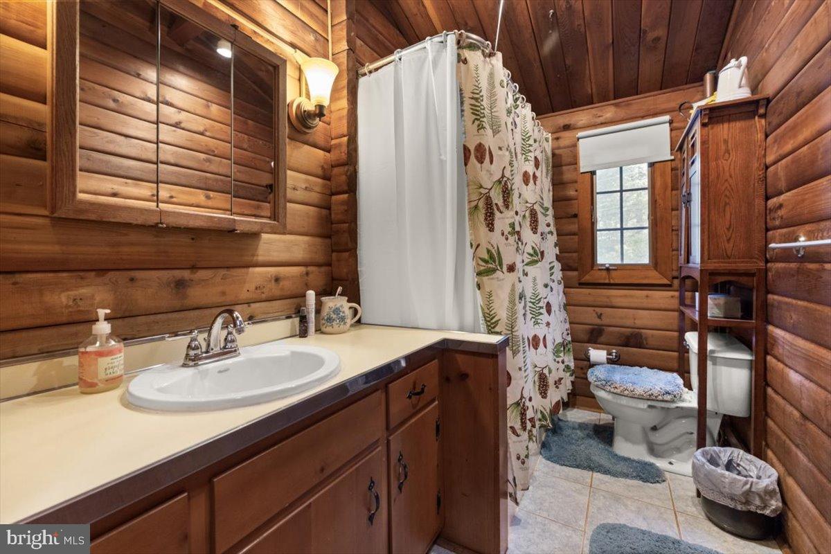 210 SPRUCE RD, FRONT ROYAL, Virginia 22630, 2 Bedrooms Bedrooms, ,2 BathroomsBathrooms,Residential,For sale,210 SPRUCE RD,VAWR2012020 MLS # VAWR2012020