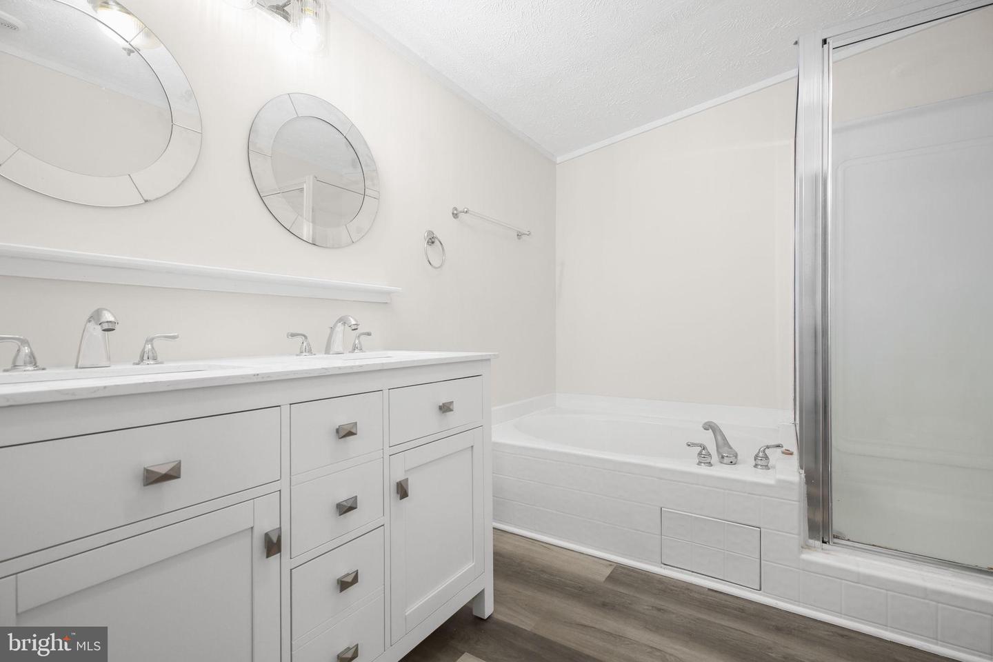 11407 RAILROAD LN, LOCUST GROVE, Virginia 22508, 2 Bedrooms Bedrooms, 6 Rooms Rooms,2 BathroomsBathrooms,Residential,For sale,11407 RAILROAD LN,VASP2035592 MLS # VASP2035592