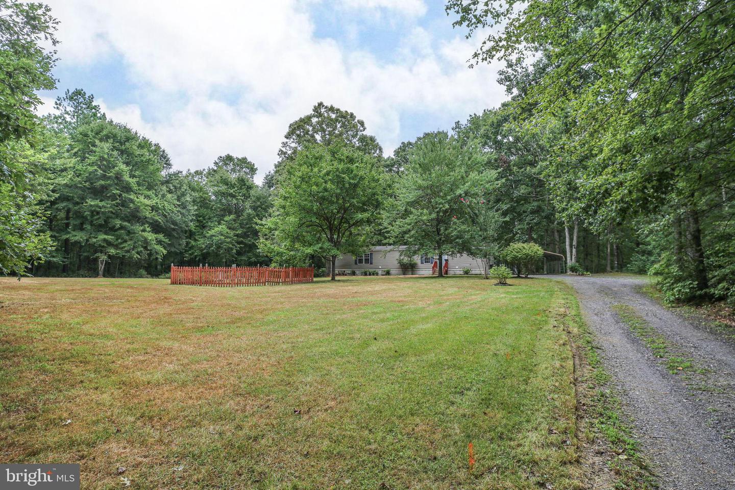 11407 RAILROAD LN, LOCUST GROVE, Virginia 22508, 2 Bedrooms Bedrooms, 6 Rooms Rooms,2 BathroomsBathrooms,Residential,For sale,11407 RAILROAD LN,VASP2035592 MLS # VASP2035592