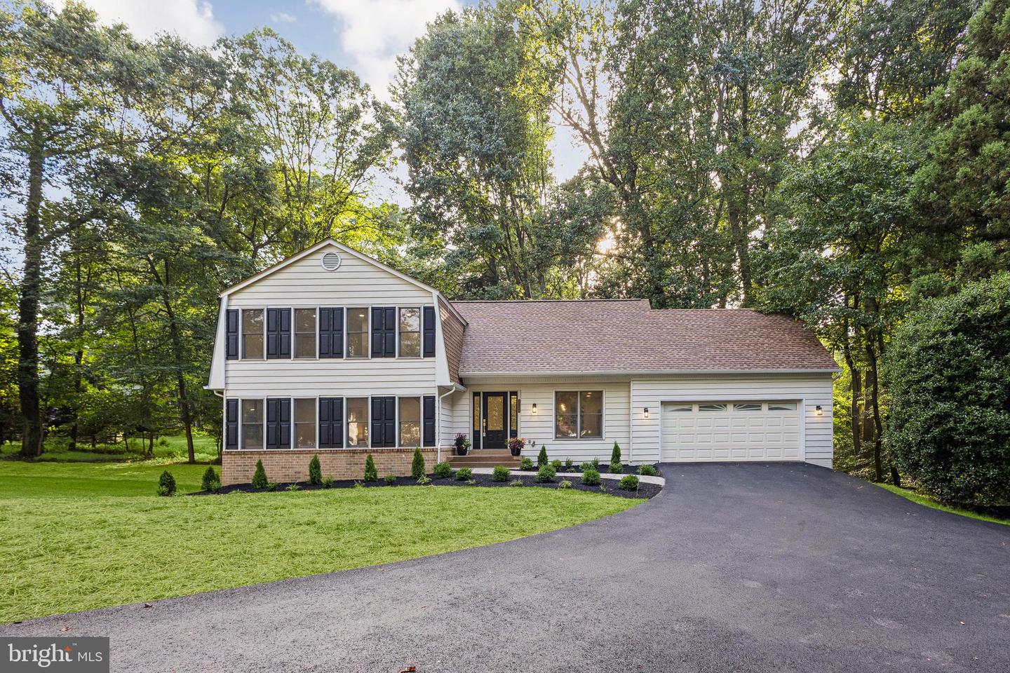 3124 MILLER HEIGHTS RD, OAKTON, Virginia 22124, 4 Bedrooms Bedrooms, ,2 BathroomsBathrooms,Residential,For sale,3124 MILLER HEIGHTS RD,VAFX2262236 MLS # VAFX2262236