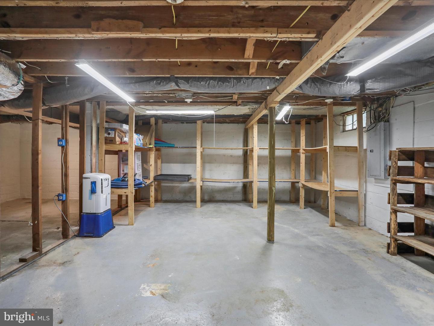 2784 STRASBURG RD, FRONT ROYAL, Virginia 22630, 3 Bedrooms Bedrooms, ,1 BathroomBathrooms,Residential,For sale,2784 STRASBURG RD,VAWR2012028 MLS # VAWR2012028