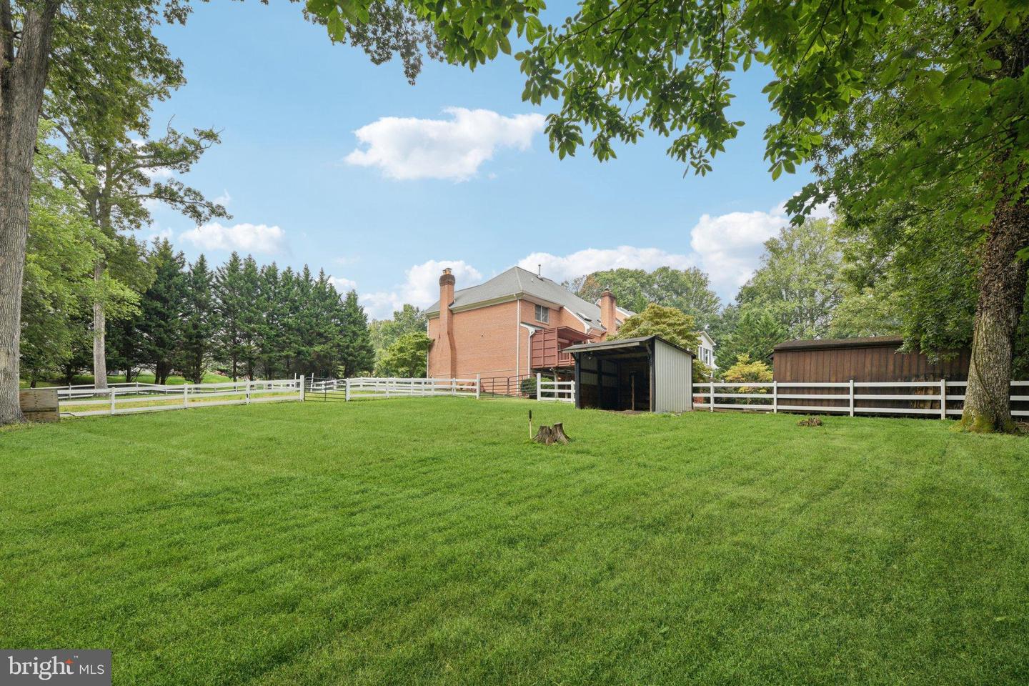 2716 SILKWOOD CT, OAKTON, Virginia 22124, 6 Bedrooms Bedrooms, 14 Rooms Rooms,6 BathroomsBathrooms,Residential,For sale,2716 SILKWOOD CT,VAFX2262282 MLS # VAFX2262282