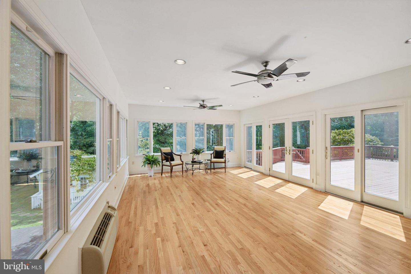 2716 SILKWOOD CT, OAKTON, Virginia 22124, 6 Bedrooms Bedrooms, 14 Rooms Rooms,6 BathroomsBathrooms,Residential,For sale,2716 SILKWOOD CT,VAFX2262282 MLS # VAFX2262282