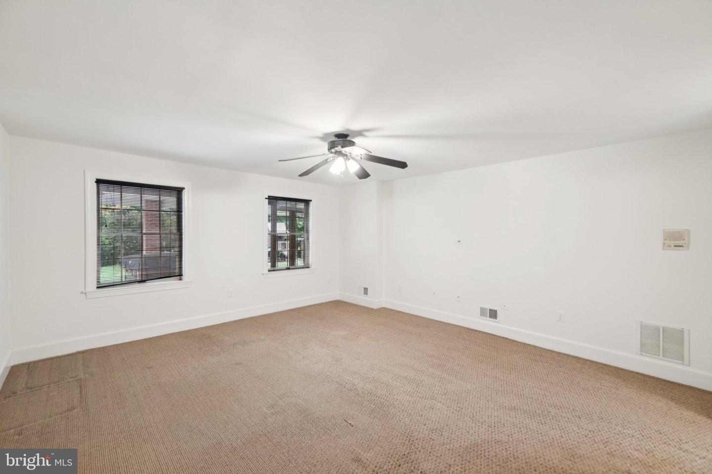 2716 SILKWOOD CT, OAKTON, Virginia 22124, 6 Bedrooms Bedrooms, 14 Rooms Rooms,6 BathroomsBathrooms,Residential,For sale,2716 SILKWOOD CT,VAFX2262282 MLS # VAFX2262282