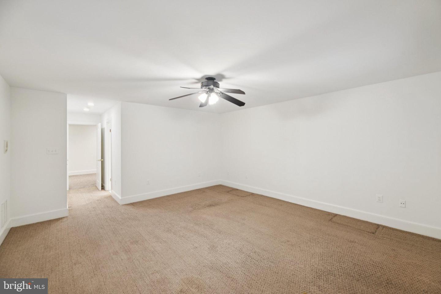 2716 SILKWOOD CT, OAKTON, Virginia 22124, 6 Bedrooms Bedrooms, 14 Rooms Rooms,6 BathroomsBathrooms,Residential,For sale,2716 SILKWOOD CT,VAFX2262282 MLS # VAFX2262282