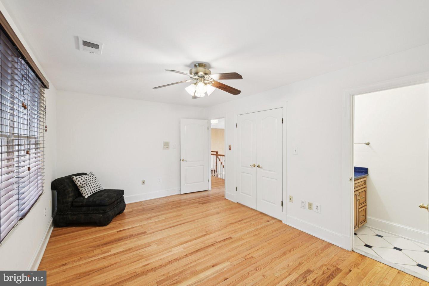 2716 SILKWOOD CT, OAKTON, Virginia 22124, 6 Bedrooms Bedrooms, 14 Rooms Rooms,6 BathroomsBathrooms,Residential,For sale,2716 SILKWOOD CT,VAFX2262282 MLS # VAFX2262282