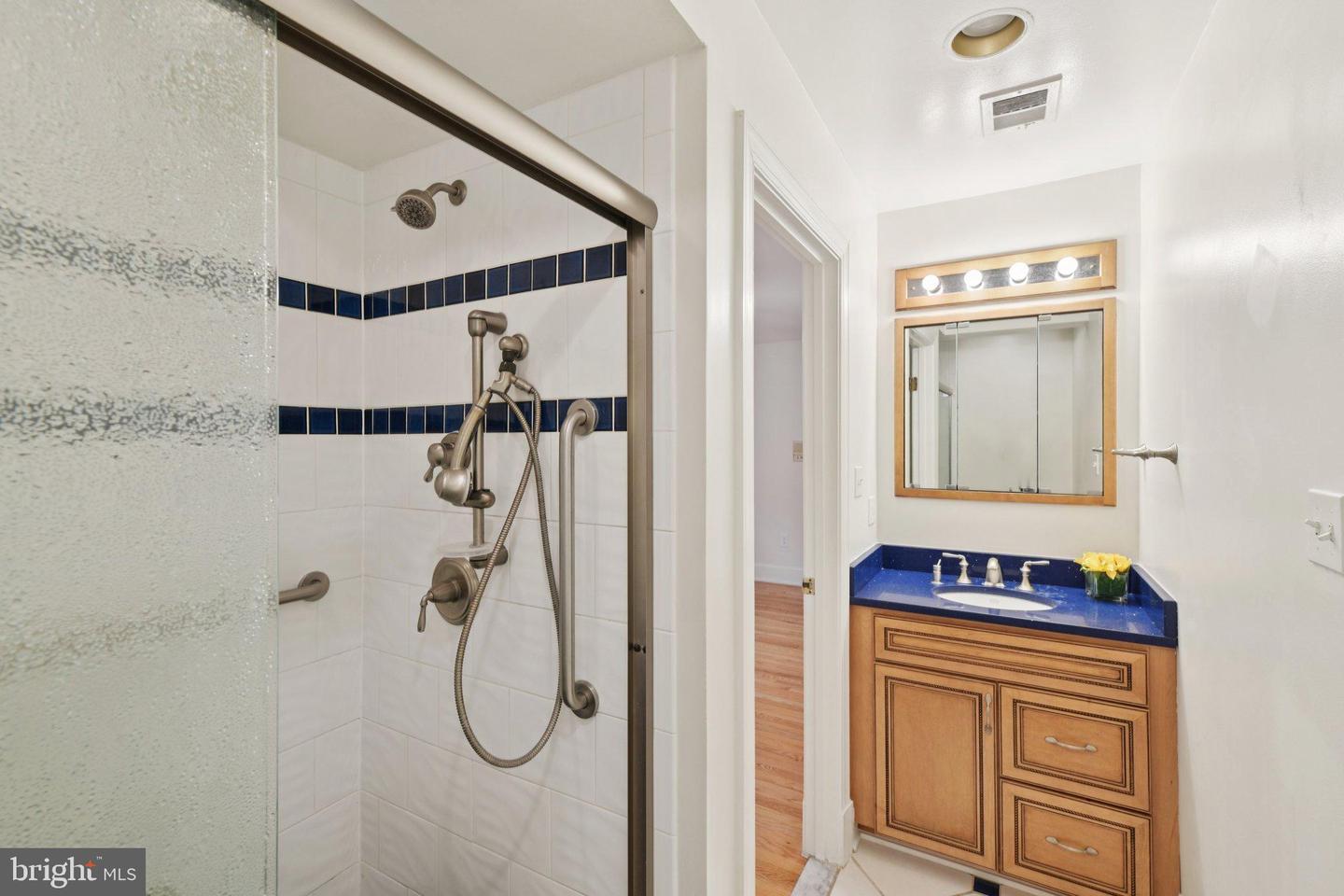2716 SILKWOOD CT, OAKTON, Virginia 22124, 6 Bedrooms Bedrooms, 14 Rooms Rooms,6 BathroomsBathrooms,Residential,For sale,2716 SILKWOOD CT,VAFX2262282 MLS # VAFX2262282