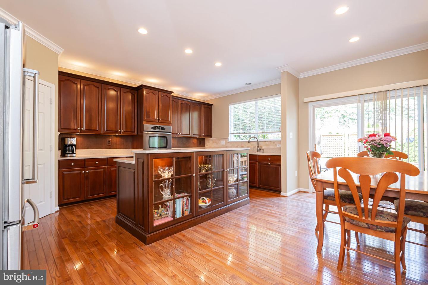 106 EXMOOR CT NW, LEESBURG, Virginia 20176, 4 Bedrooms Bedrooms, ,4 BathroomsBathrooms,Residential,For sale,106 EXMOOR CT NW,VALO2104926 MLS # VALO2104926
