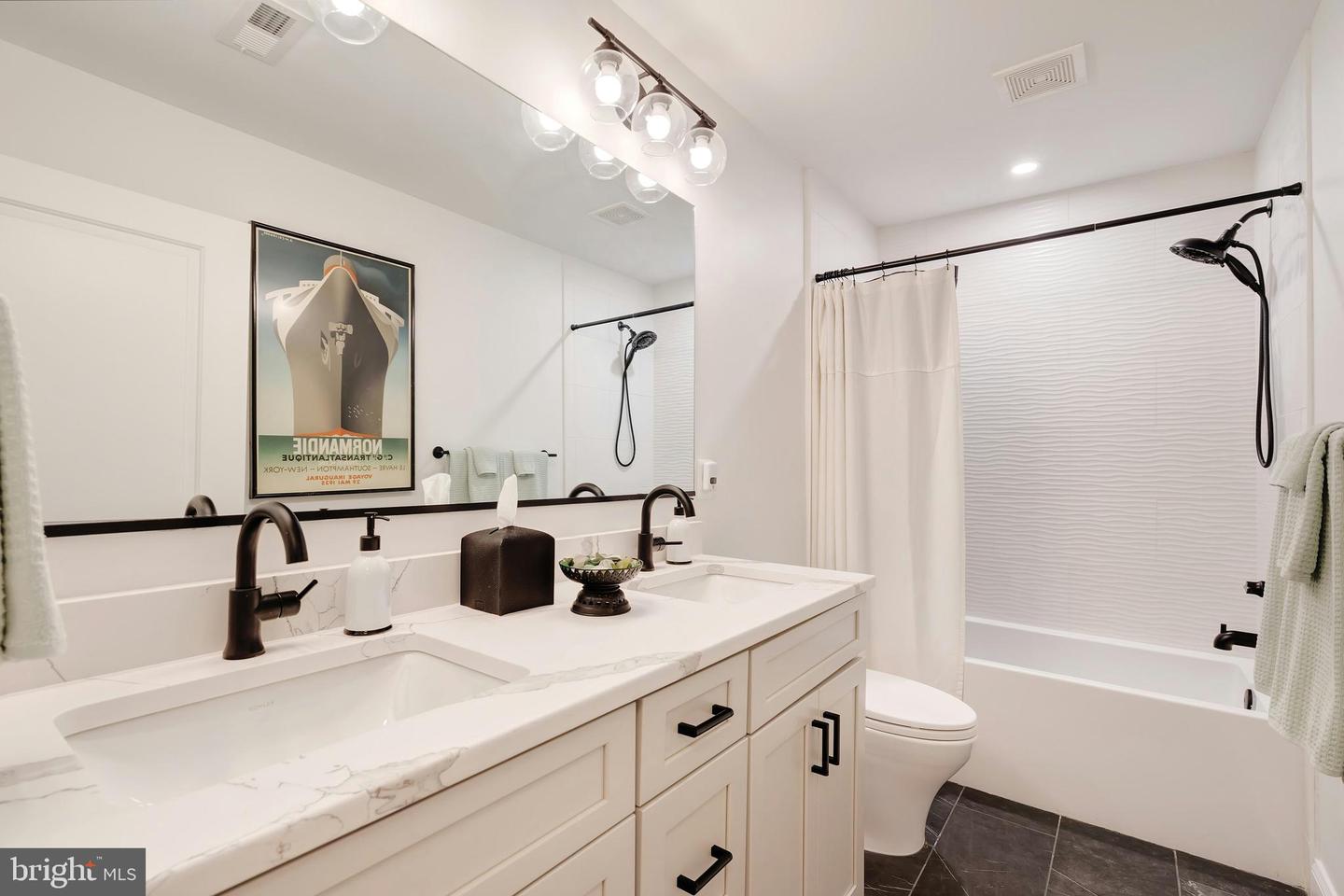 2807 1ST RD N, ARLINGTON, Virginia 22201, 5 Bedrooms Bedrooms, ,4 BathroomsBathrooms,Residential,For sale,2807 1ST RD N,VAAR2062482 MLS # VAAR2062482