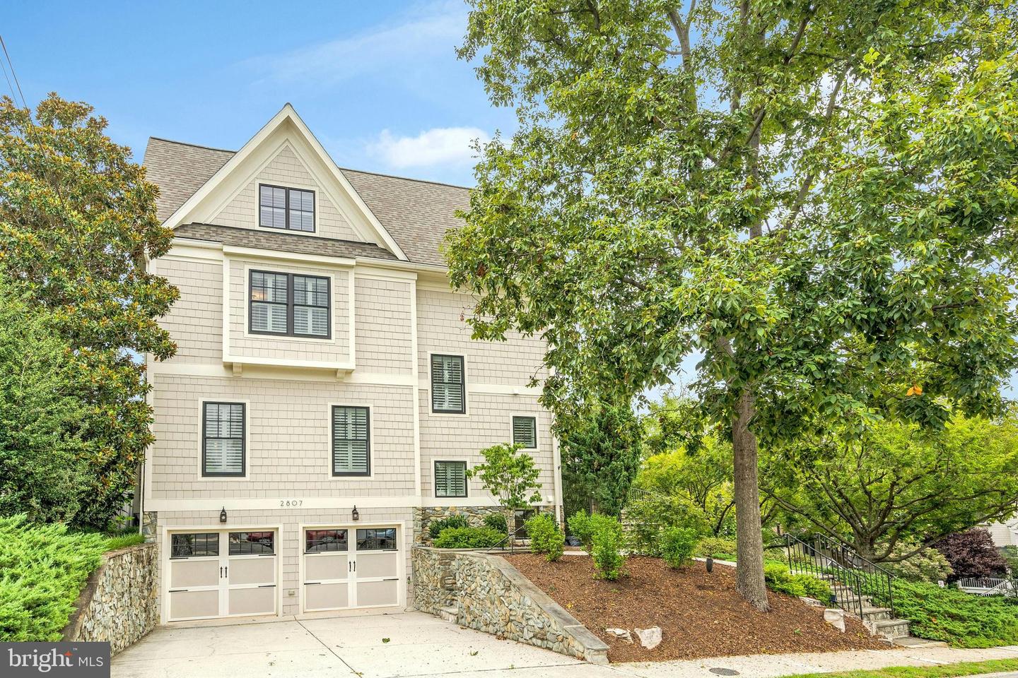 2807 1ST RD N, ARLINGTON, Virginia 22201, 5 Bedrooms Bedrooms, ,4 BathroomsBathrooms,Residential,For sale,2807 1ST RD N,VAAR2062482 MLS # VAAR2062482
