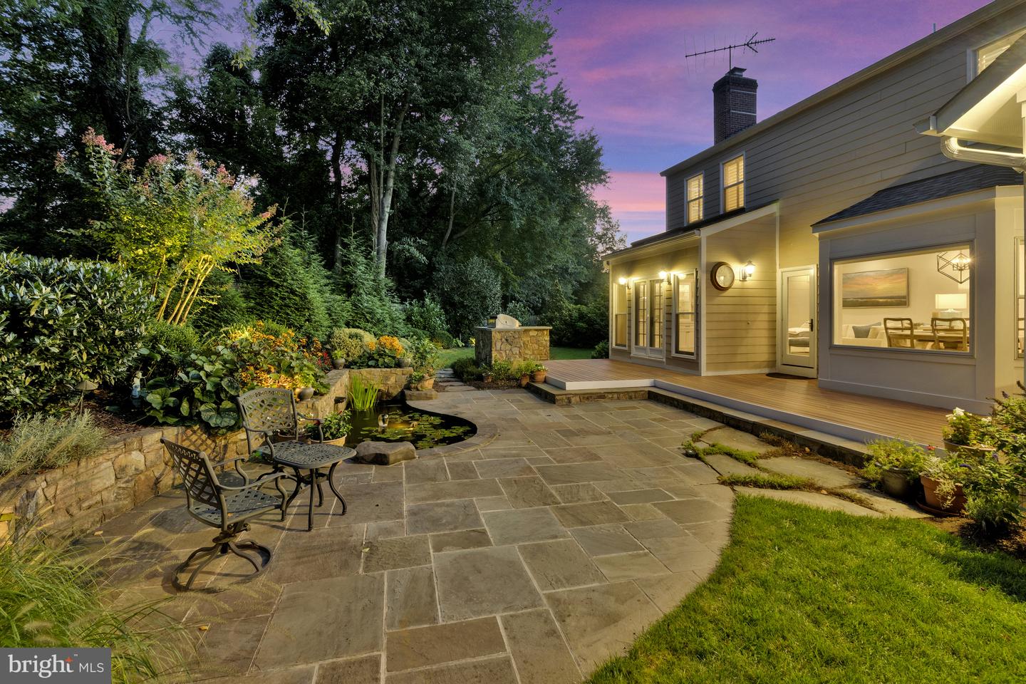 6301 HUNTING RIDGE LN, MCLEAN, Virginia 22101, 5 Bedrooms Bedrooms, ,4 BathroomsBathrooms,Residential,For sale,6301 HUNTING RIDGE LN,VAFX2262376 MLS # VAFX2262376