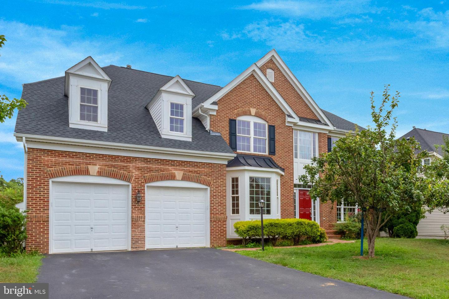 3803 BELL MANOR CT, FALLS CHURCH, Virginia 22041, 6 Bedrooms Bedrooms, 5 Rooms Rooms,4 BathroomsBathrooms,Residential,For sale,3803 BELL MANOR CT,VAFX2262404 MLS # VAFX2262404