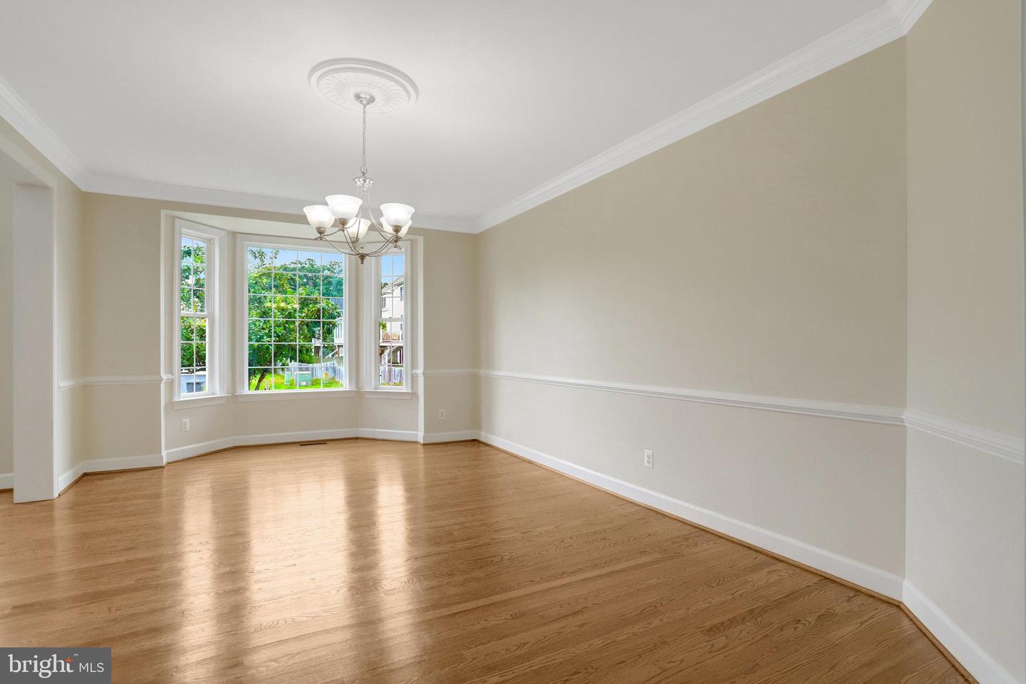 3803 BELL MANOR CT, FALLS CHURCH, Virginia 22041, 6 Bedrooms Bedrooms, 5 Rooms Rooms,4 BathroomsBathrooms,Residential,For sale,3803 BELL MANOR CT,VAFX2262404 MLS # VAFX2262404