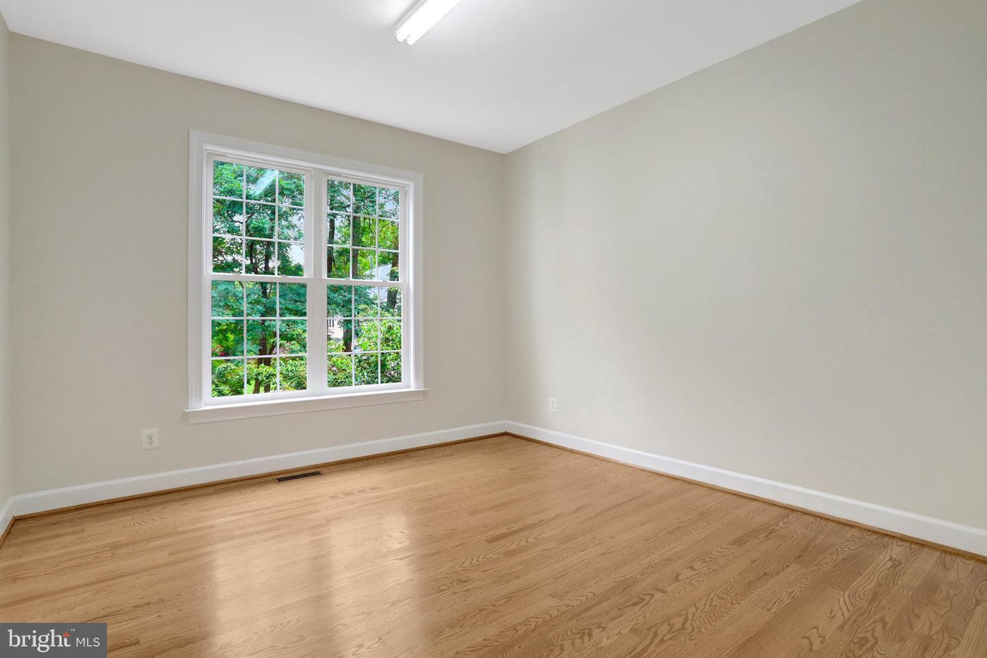 3803 BELL MANOR CT, FALLS CHURCH, Virginia 22041, 6 Bedrooms Bedrooms, 5 Rooms Rooms,4 BathroomsBathrooms,Residential,For sale,3803 BELL MANOR CT,VAFX2262404 MLS # VAFX2262404