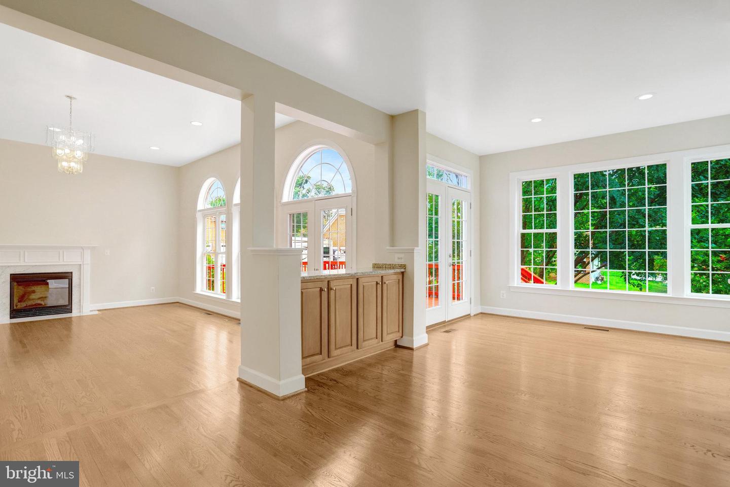 3803 BELL MANOR CT, FALLS CHURCH, Virginia 22041, 6 Bedrooms Bedrooms, 5 Rooms Rooms,4 BathroomsBathrooms,Residential,For sale,3803 BELL MANOR CT,VAFX2262404 MLS # VAFX2262404