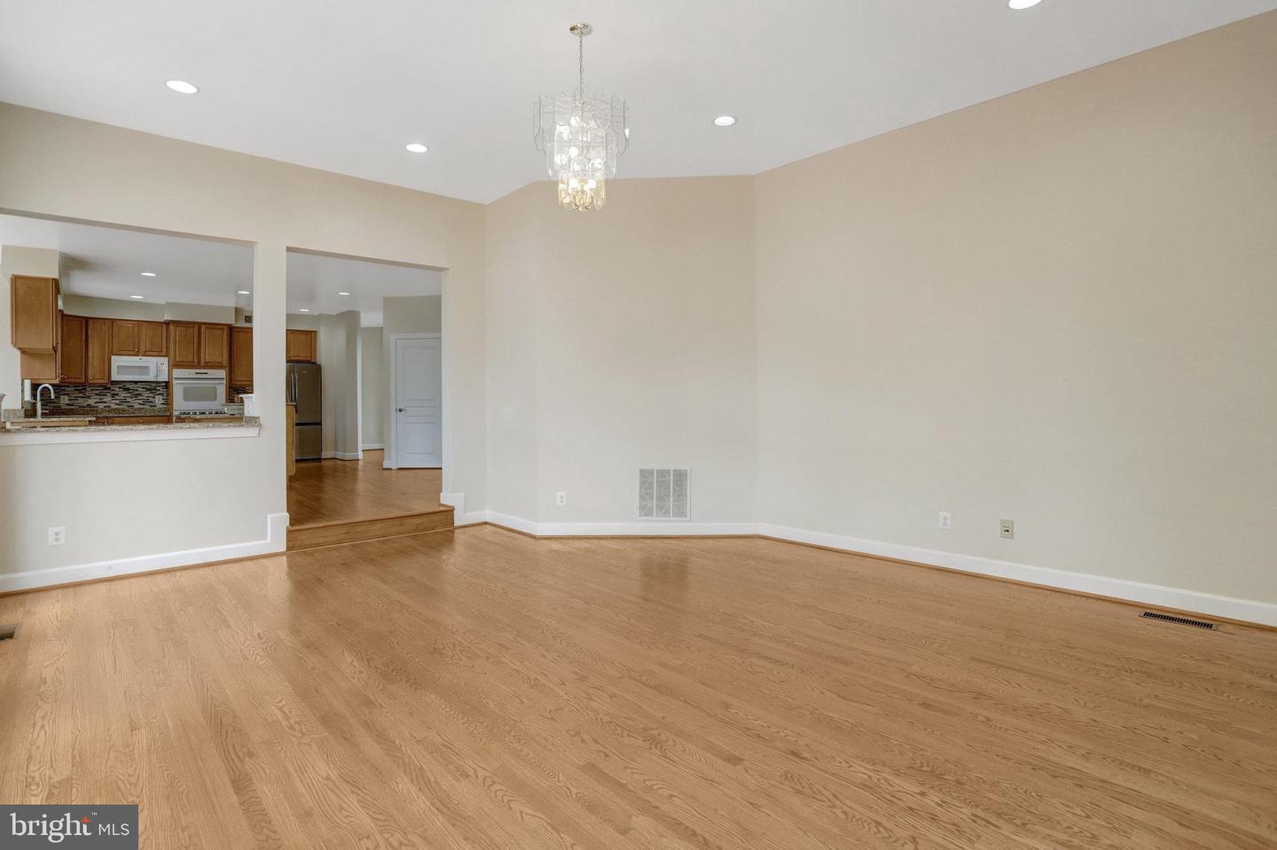 3803 BELL MANOR CT, FALLS CHURCH, Virginia 22041, 6 Bedrooms Bedrooms, 5 Rooms Rooms,4 BathroomsBathrooms,Residential,For sale,3803 BELL MANOR CT,VAFX2262404 MLS # VAFX2262404