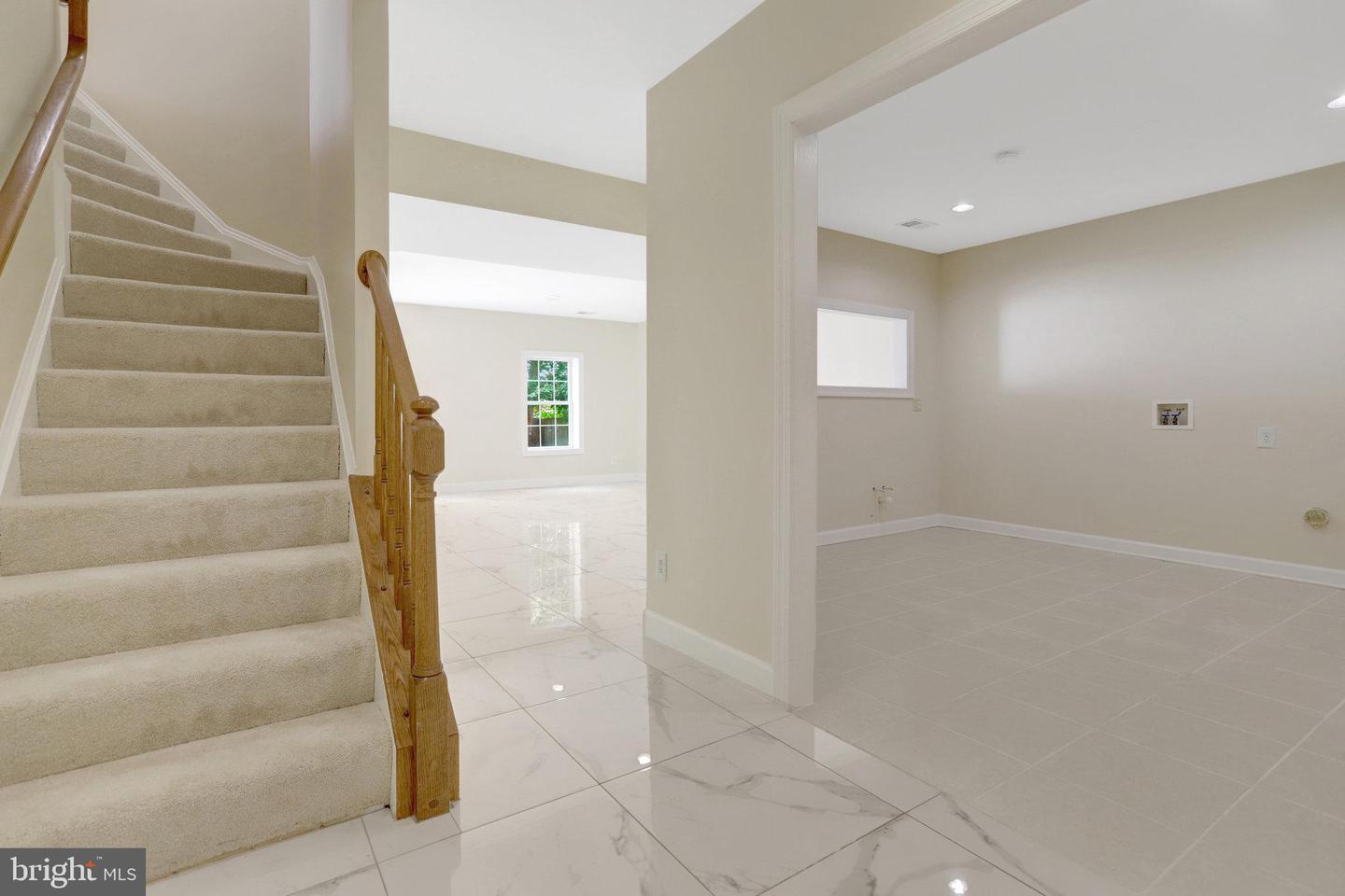 3803 BELL MANOR CT, FALLS CHURCH, Virginia 22041, 6 Bedrooms Bedrooms, 5 Rooms Rooms,4 BathroomsBathrooms,Residential,For sale,3803 BELL MANOR CT,VAFX2262404 MLS # VAFX2262404