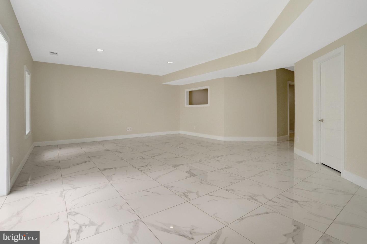 3803 BELL MANOR CT, FALLS CHURCH, Virginia 22041, 6 Bedrooms Bedrooms, 5 Rooms Rooms,4 BathroomsBathrooms,Residential,For sale,3803 BELL MANOR CT,VAFX2262404 MLS # VAFX2262404