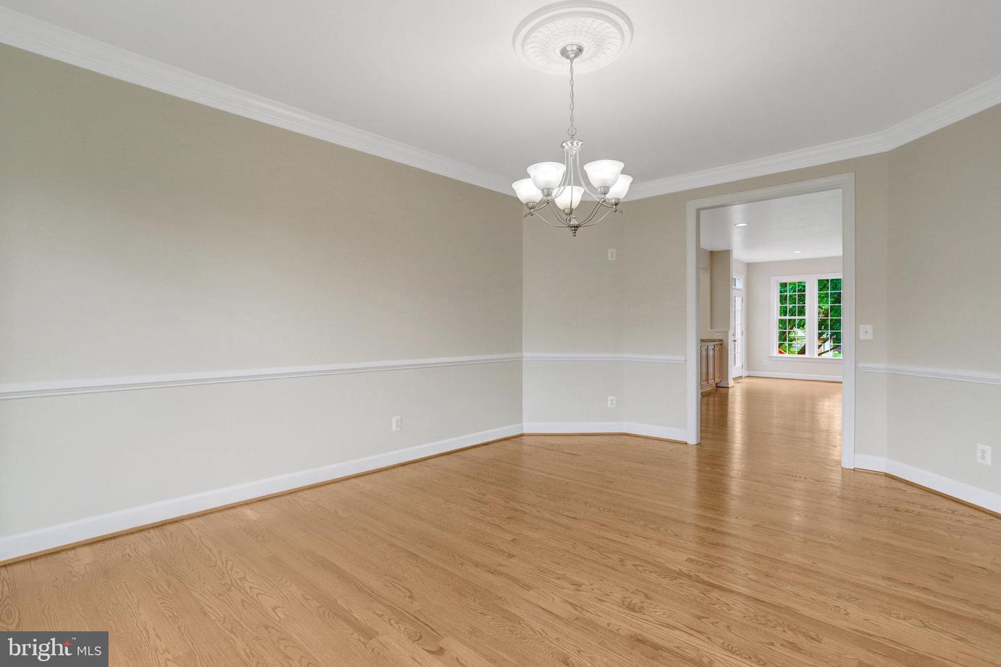 3803 BELL MANOR CT, FALLS CHURCH, Virginia 22041, 6 Bedrooms Bedrooms, 5 Rooms Rooms,4 BathroomsBathrooms,Residential,For sale,3803 BELL MANOR CT,VAFX2262404 MLS # VAFX2262404
