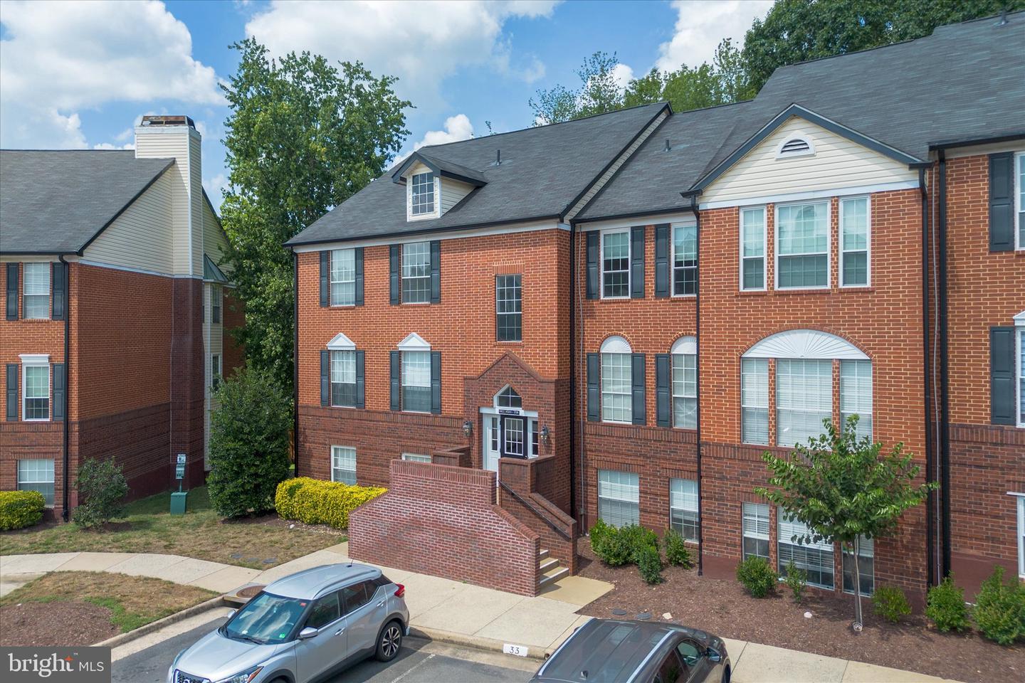662 GATEWAY DR SE #203, LEESBURG, Virginia 20175, 2 Bedrooms Bedrooms, ,2 BathroomsBathrooms,Residential,For sale,662 GATEWAY DR SE #203,VALO2104968 MLS # VALO2104968