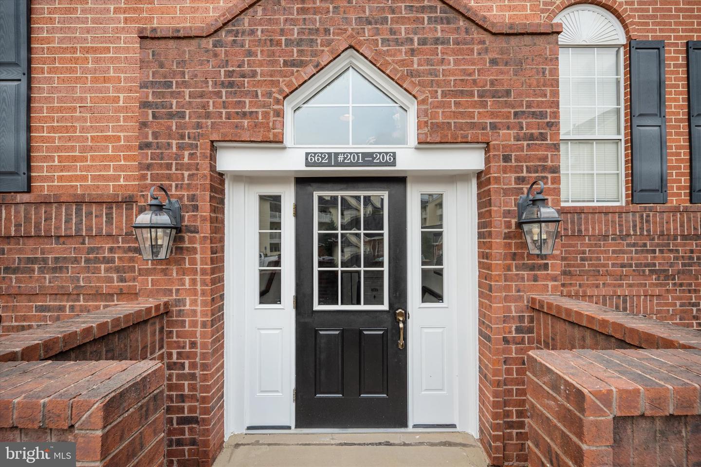 662 GATEWAY DR SE #203, LEESBURG, Virginia 20175, 2 Bedrooms Bedrooms, ,2 BathroomsBathrooms,Residential,For sale,662 GATEWAY DR SE #203,VALO2104968 MLS # VALO2104968