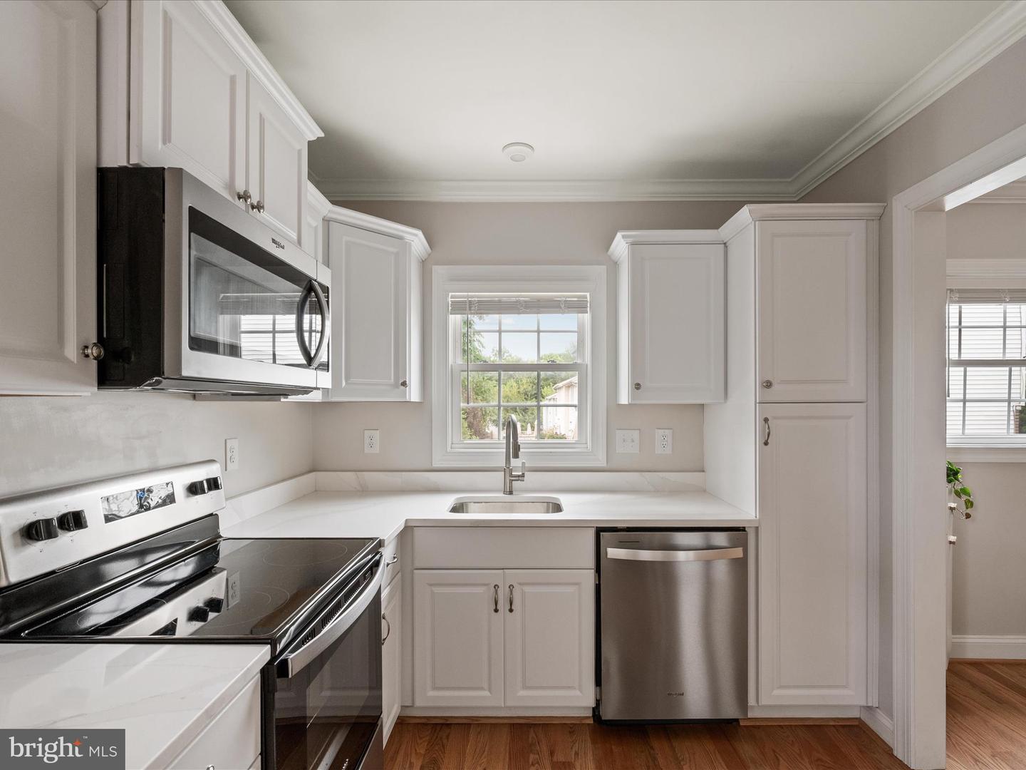 25 E HART ST, WINCHESTER, Virginia 22601, 5 Bedrooms Bedrooms, ,3 BathroomsBathrooms,Residential,For sale,25 E HART ST,VAWI2008926 MLS # VAWI2008926