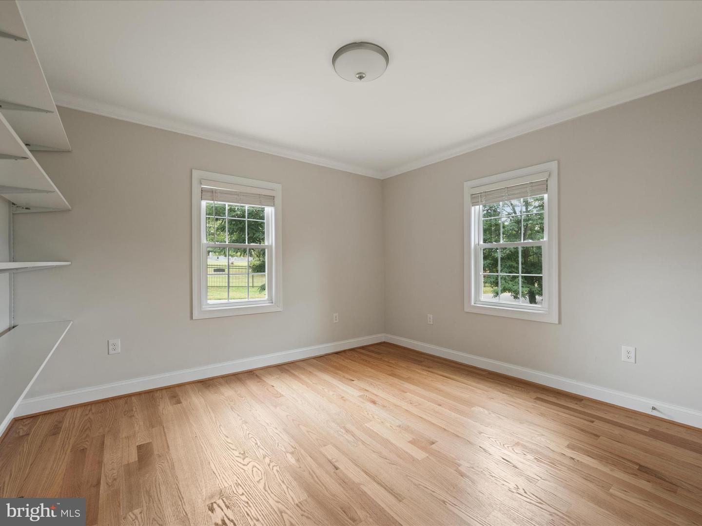 25 E HART ST, WINCHESTER, Virginia 22601, 5 Bedrooms Bedrooms, ,3 BathroomsBathrooms,Residential,For sale,25 E HART ST,VAWI2008926 MLS # VAWI2008926