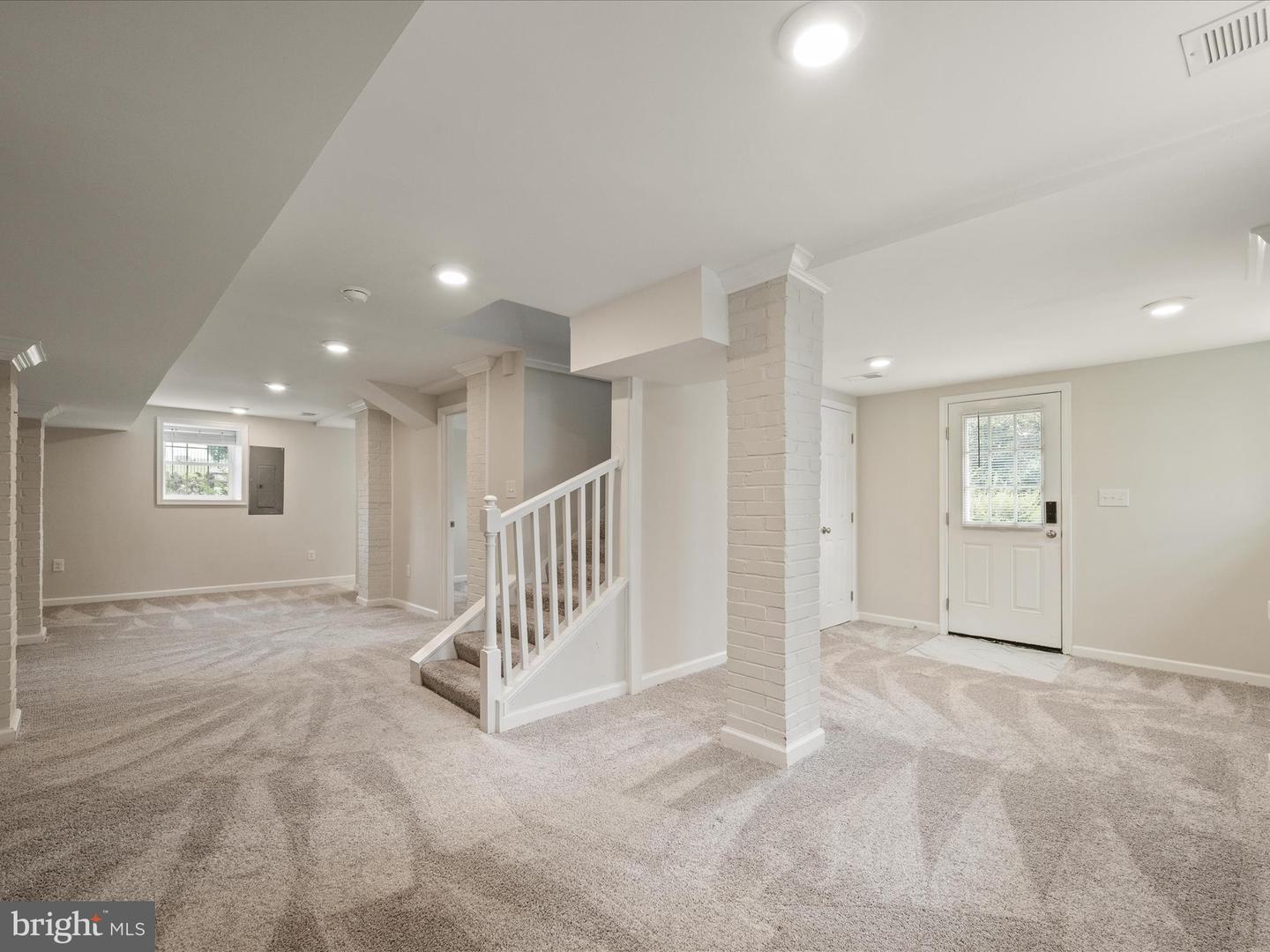 25 E HART ST, WINCHESTER, Virginia 22601, 5 Bedrooms Bedrooms, ,3 BathroomsBathrooms,Residential,For sale,25 E HART ST,VAWI2008926 MLS # VAWI2008926