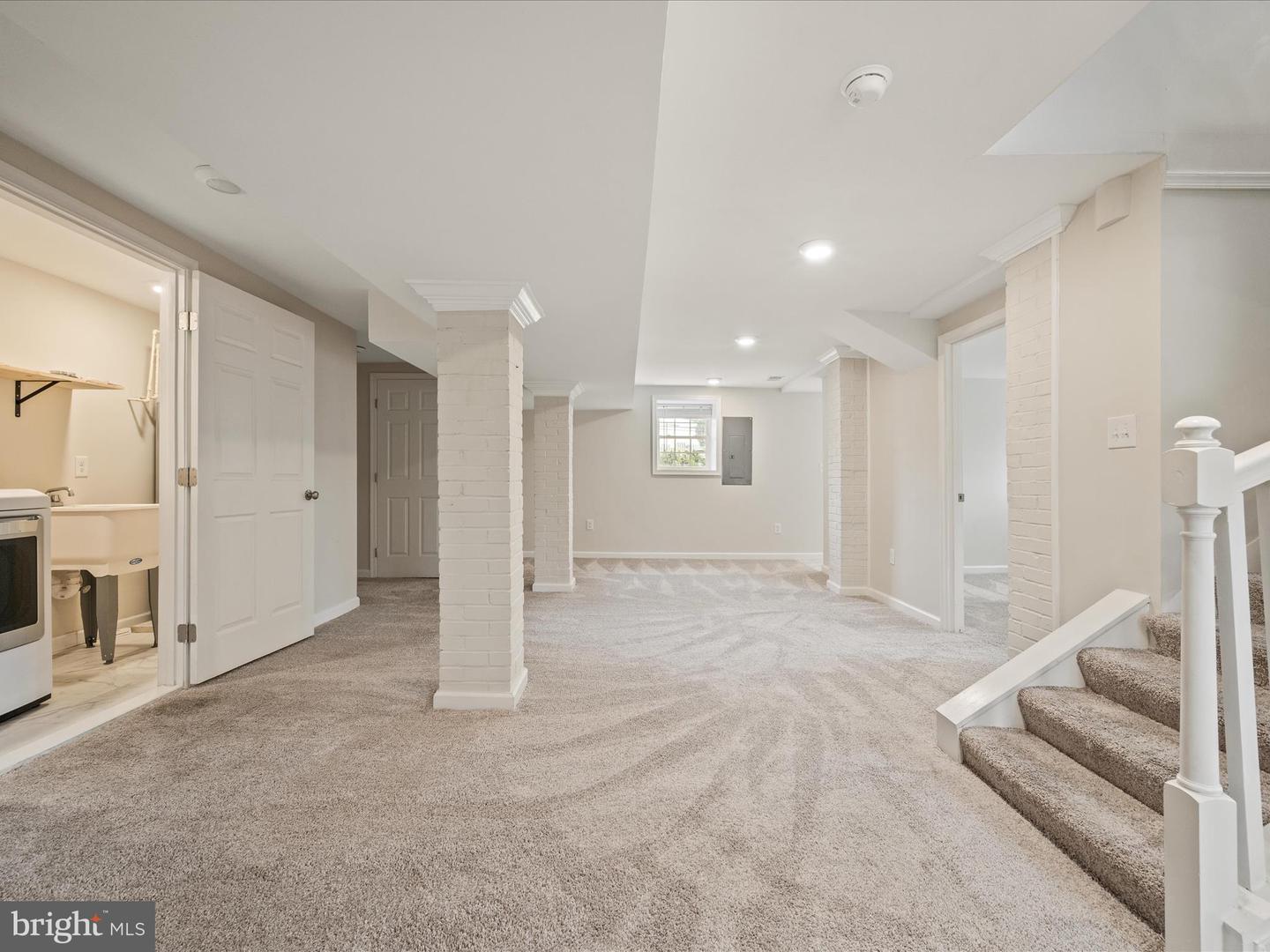 25 E HART ST, WINCHESTER, Virginia 22601, 5 Bedrooms Bedrooms, ,3 BathroomsBathrooms,Residential,For sale,25 E HART ST,VAWI2008926 MLS # VAWI2008926