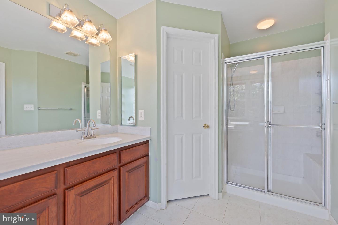 1616 CHICKASAW PL NE, LEESBURG, Virginia 20176, 5 Bedrooms Bedrooms, ,3 BathroomsBathrooms,Residential,For sale,1616 CHICKASAW PL NE,VALO2104978 MLS # VALO2104978