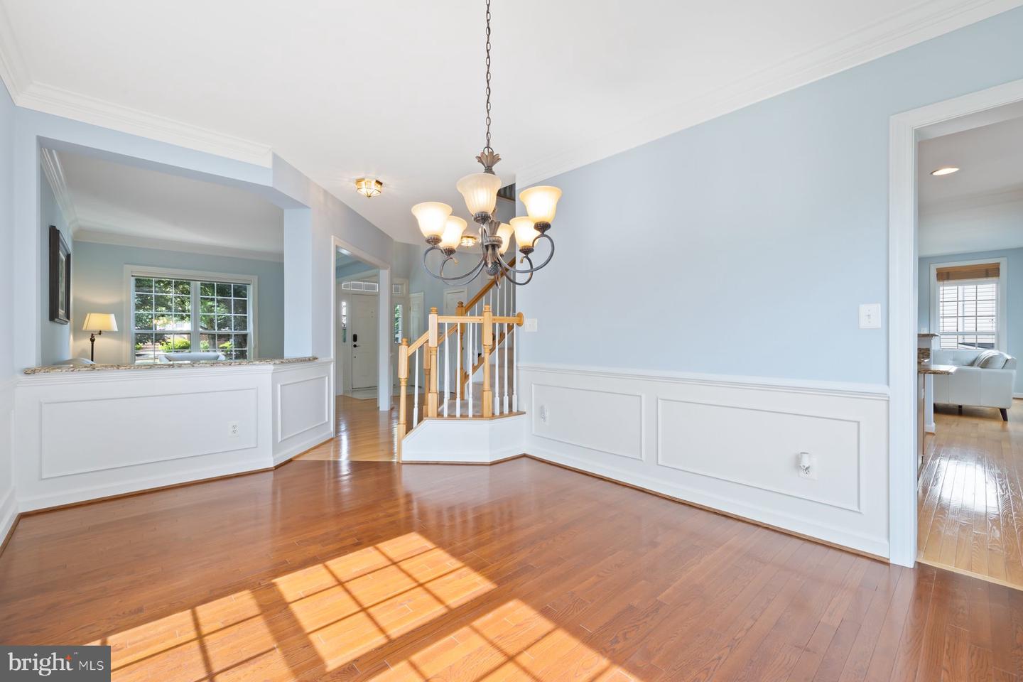 1616 CHICKASAW PL NE, LEESBURG, Virginia 20176, 5 Bedrooms Bedrooms, ,3 BathroomsBathrooms,Residential,For sale,1616 CHICKASAW PL NE,VALO2104978 MLS # VALO2104978