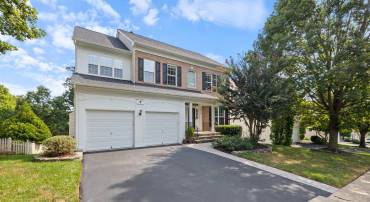 1616 CHICKASAW PL NE, LEESBURG, Virginia 20176, 5 Bedrooms Bedrooms, ,3 BathroomsBathrooms,Residential,For sale,1616 CHICKASAW PL NE,VALO2104978 MLS # VALO2104978