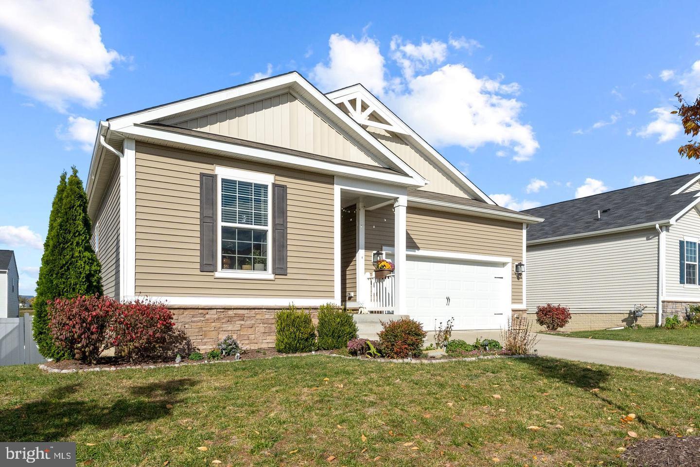 147 WESTCHESTER DR, STEPHENS CITY, Virginia 22655, 5 Bedrooms Bedrooms, ,3 BathroomsBathrooms,Residential,For sale,147 WESTCHESTER DR,VAFV2036294 MLS # VAFV2036294