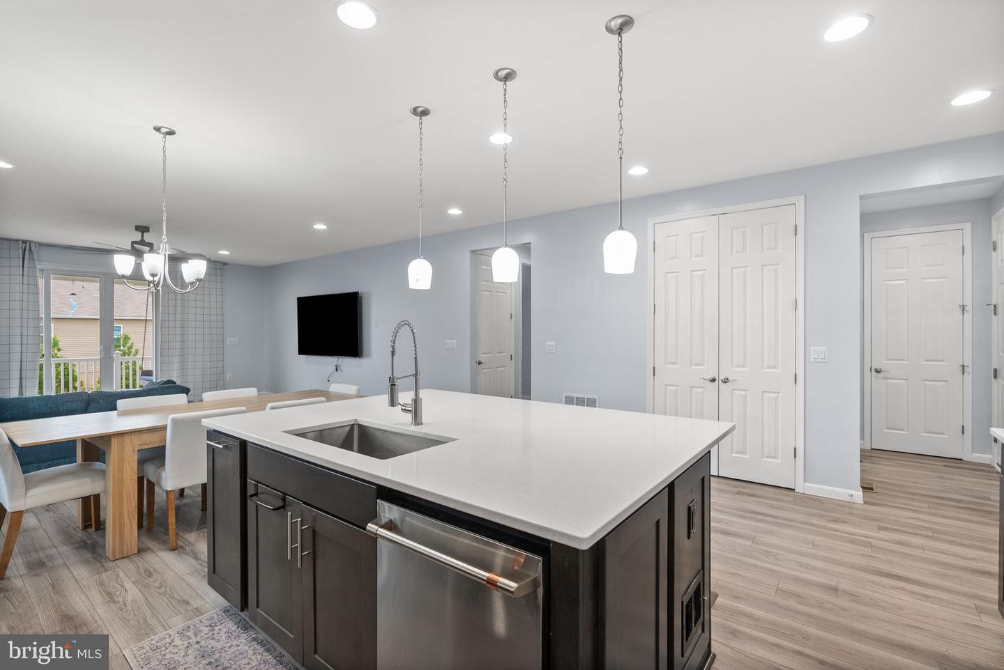 147 WESTCHESTER DR, STEPHENS CITY, Virginia 22655, 5 Bedrooms Bedrooms, ,3 BathroomsBathrooms,Residential,For sale,147 WESTCHESTER DR,VAFV2036294 MLS # VAFV2036294