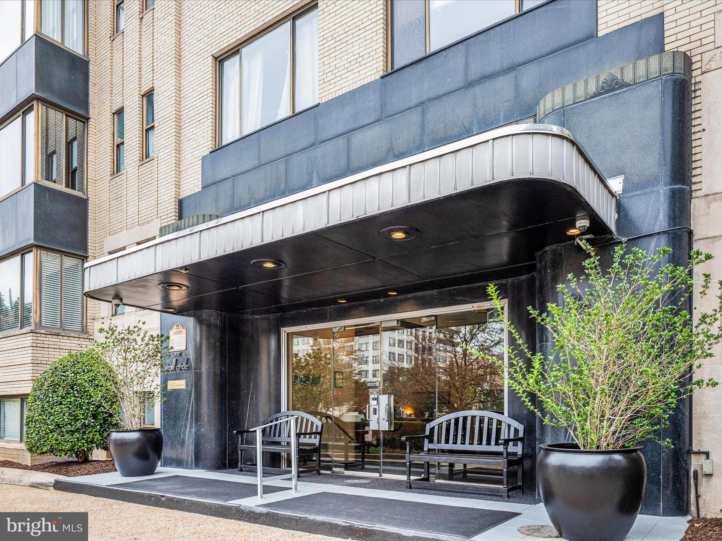 1 SCOTT CIR NW #3, WASHINGTON, District Of Columbia 20036, 1 Bedroom Bedrooms, ,1 BathroomBathrooms,Residential,For sale,1 SCOTT CIR NW #3,DCDC2216106 MLS # DCDC2216106