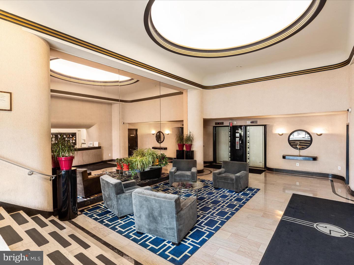 1 SCOTT CIR NW #3, WASHINGTON, District Of Columbia 20036, 1 Bedroom Bedrooms, ,1 BathroomBathrooms,Residential,For sale,1 SCOTT CIR NW #3,DCDC2216106 MLS # DCDC2216106