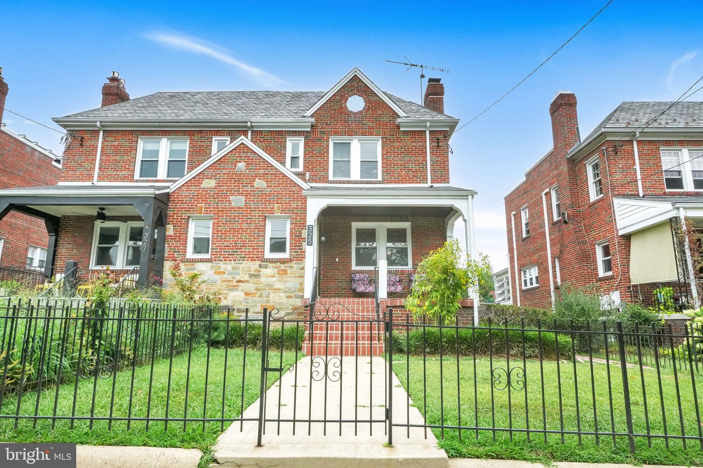 325 OGLETHORPE ST NW, WASHINGTON, District Of Columbia 20011, 4 Bedrooms Bedrooms, ,3 BathroomsBathrooms,Residential,For sale,325 OGLETHORPE ST NW,DCDC2216116 MLS # DCDC2216116