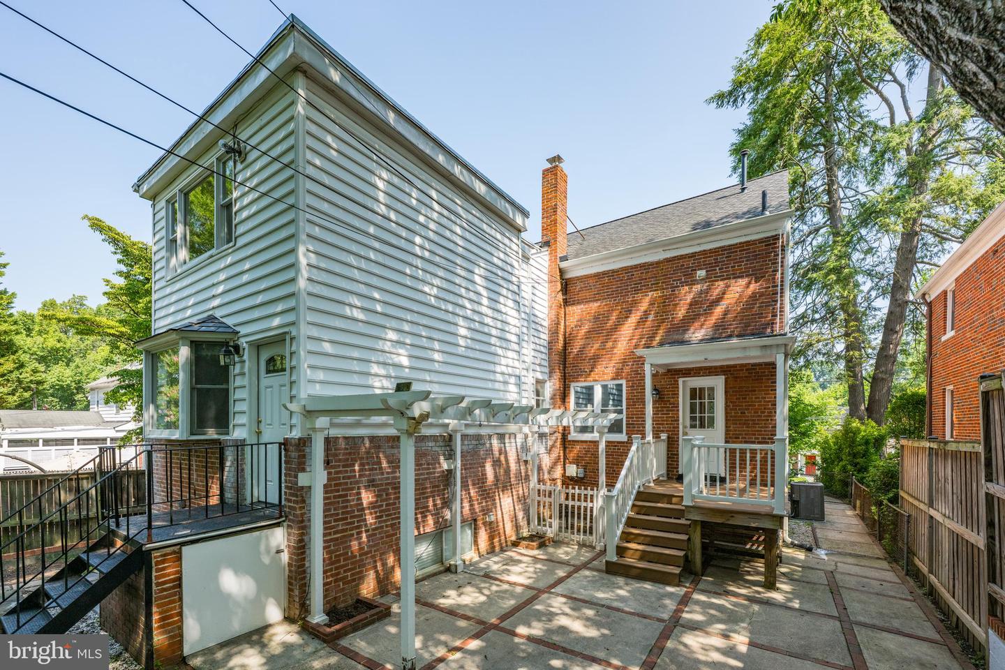 4714 UPTON ST NW, WASHINGTON, District Of Columbia 20016, 5 Bedrooms Bedrooms, ,5 BathroomsBathrooms,Residential,For sale,4714 UPTON ST NW,DCDC2216118 MLS # DCDC2216118