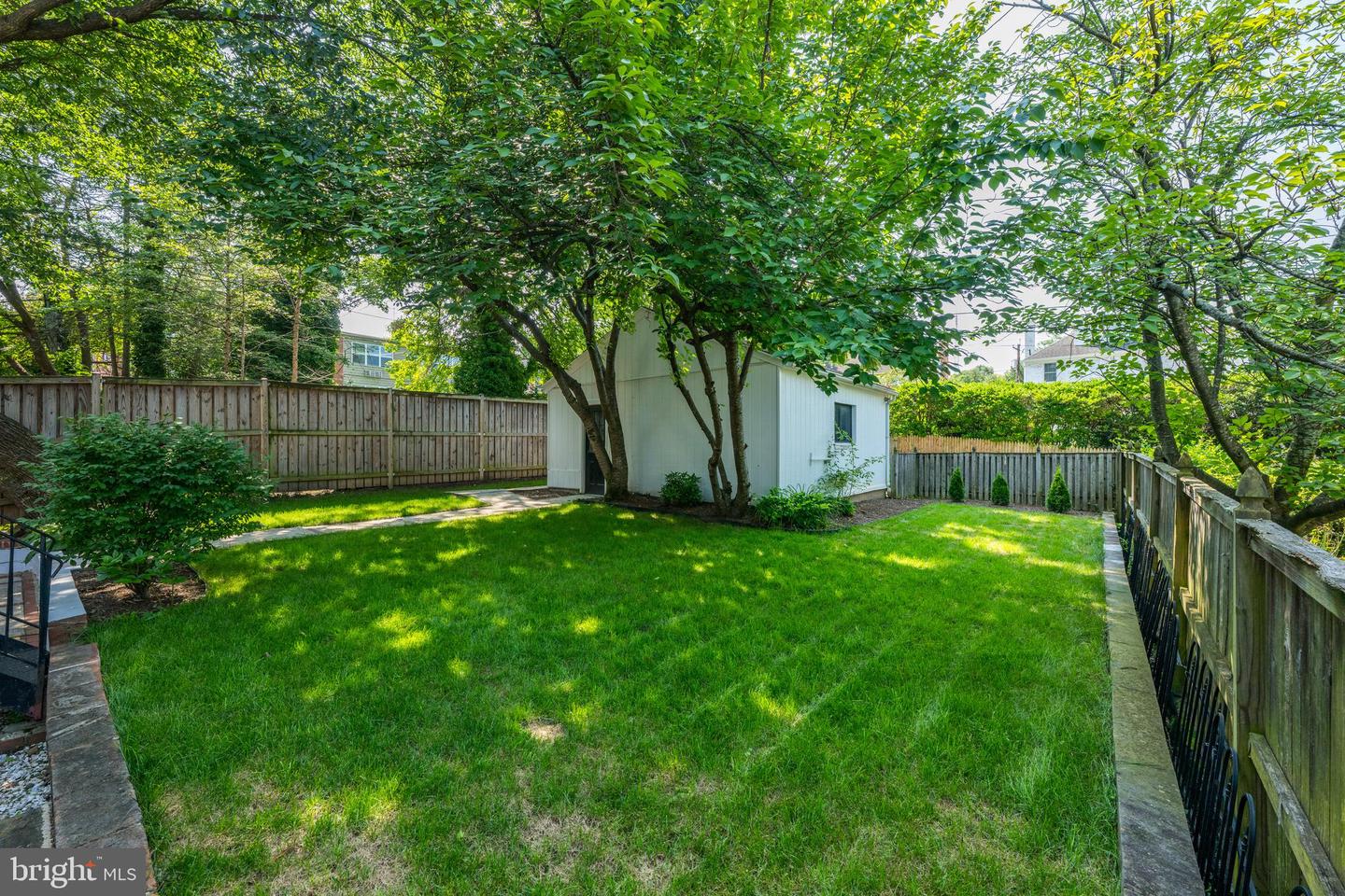 4714 UPTON ST NW, WASHINGTON, District Of Columbia 20016, 5 Bedrooms Bedrooms, ,5 BathroomsBathrooms,Residential,For sale,4714 UPTON ST NW,DCDC2216118 MLS # DCDC2216118