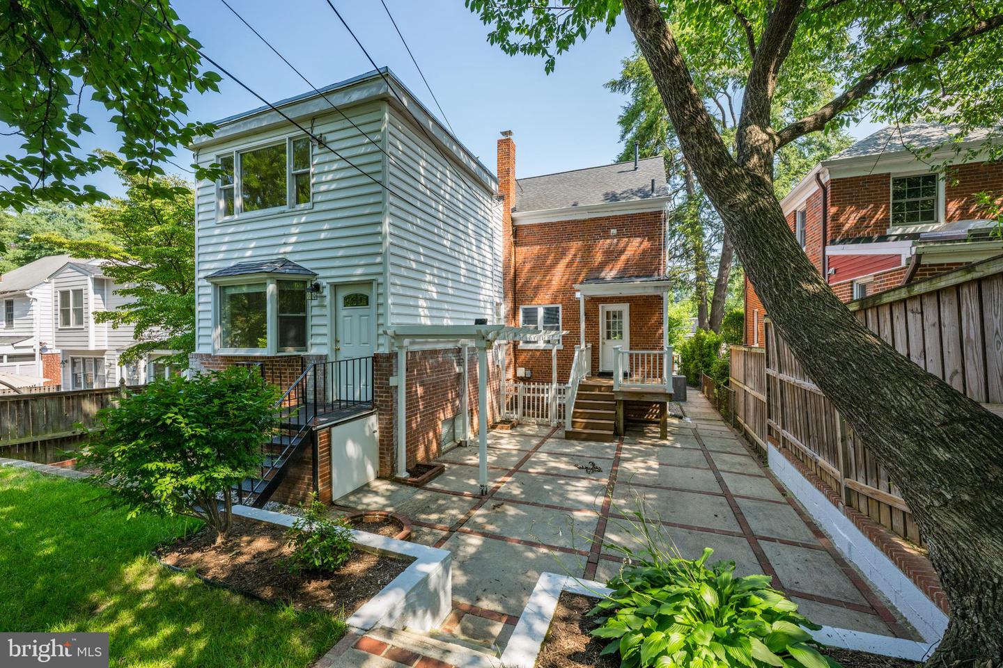 4714 UPTON ST NW, WASHINGTON, District Of Columbia 20016, 5 Bedrooms Bedrooms, ,5 BathroomsBathrooms,Residential,For sale,4714 UPTON ST NW,DCDC2216118 MLS # DCDC2216118