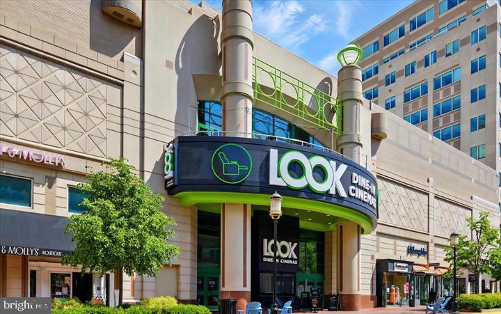 1712 LAKE SHORE CREST DR #26, RESTON, Virginia 20190, 2 Bedrooms Bedrooms, 8 Rooms Rooms,2 BathroomsBathrooms,Residential,For sale,1712 LAKE SHORE CREST DR #26,VAFX2262528 MLS # VAFX2262528