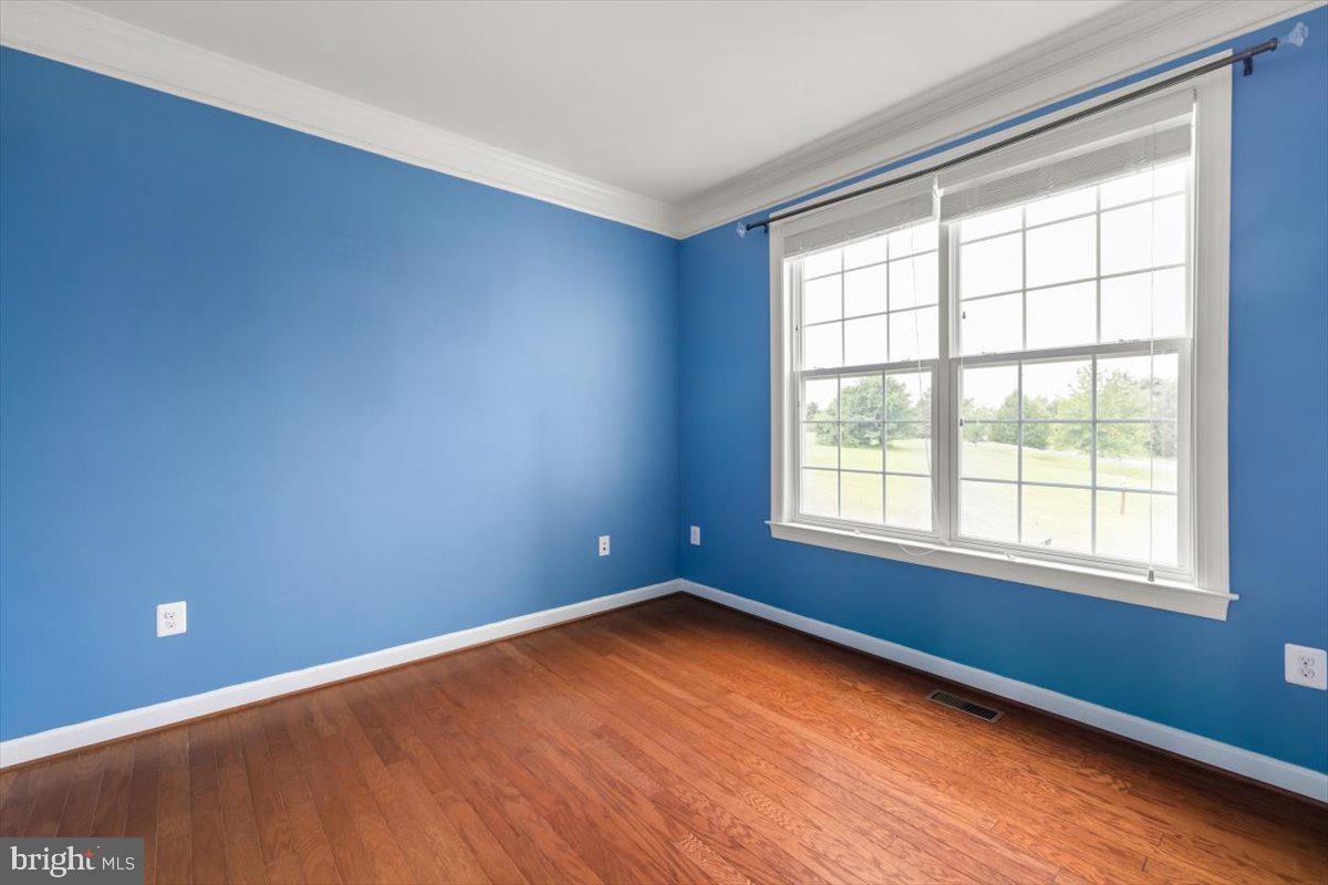 11845 PURCELL RD, LOVETTSVILLE, Virginia 20180, 5 Bedrooms Bedrooms, ,3 BathroomsBathrooms,Residential,For sale,11845 PURCELL RD,VALO2105016 MLS # VALO2105016