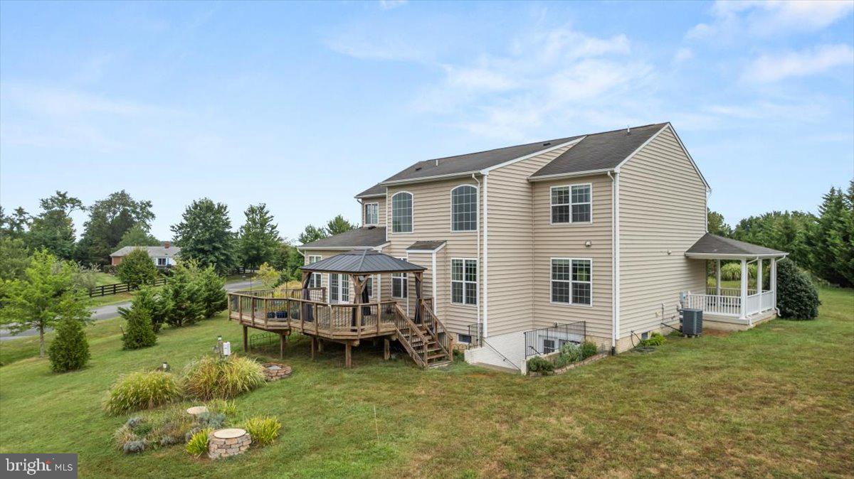 11845 PURCELL RD, LOVETTSVILLE, Virginia 20180, 5 Bedrooms Bedrooms, ,3 BathroomsBathrooms,Residential,For sale,11845 PURCELL RD,VALO2105016 MLS # VALO2105016