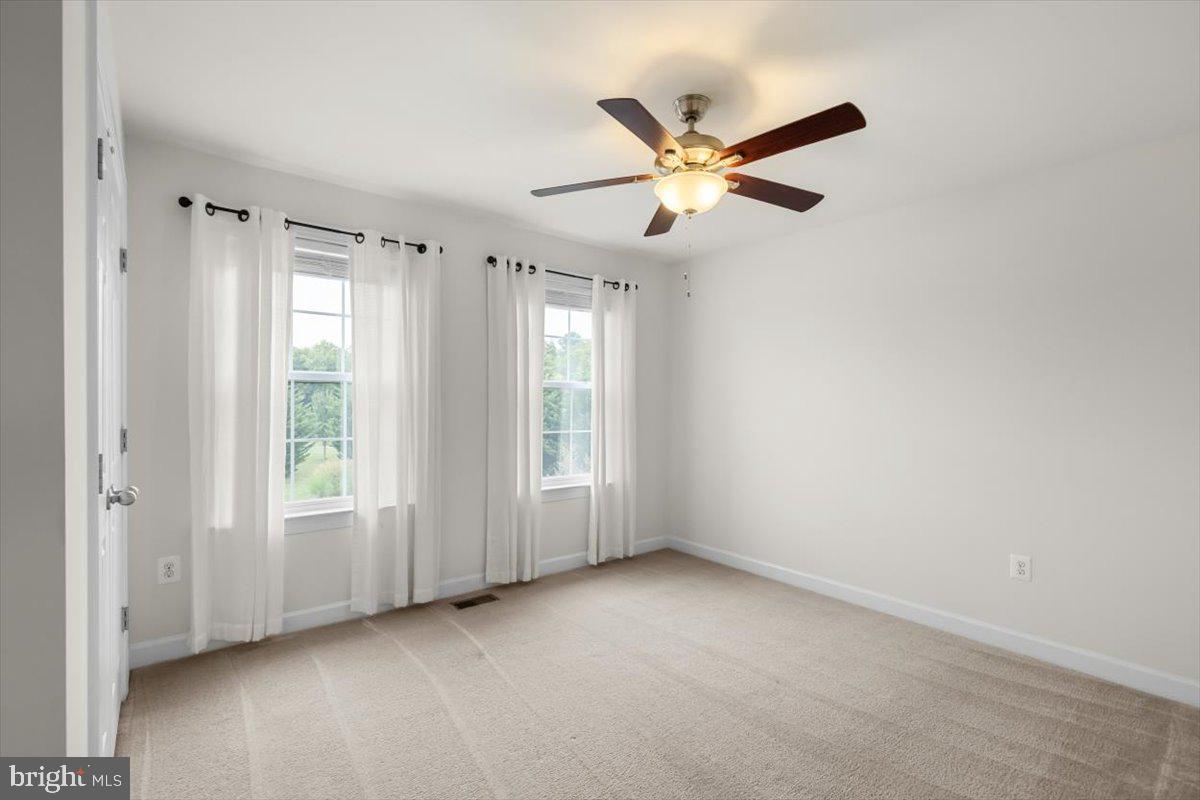 11845 PURCELL RD, LOVETTSVILLE, Virginia 20180, 5 Bedrooms Bedrooms, ,3 BathroomsBathrooms,Residential,For sale,11845 PURCELL RD,VALO2105016 MLS # VALO2105016