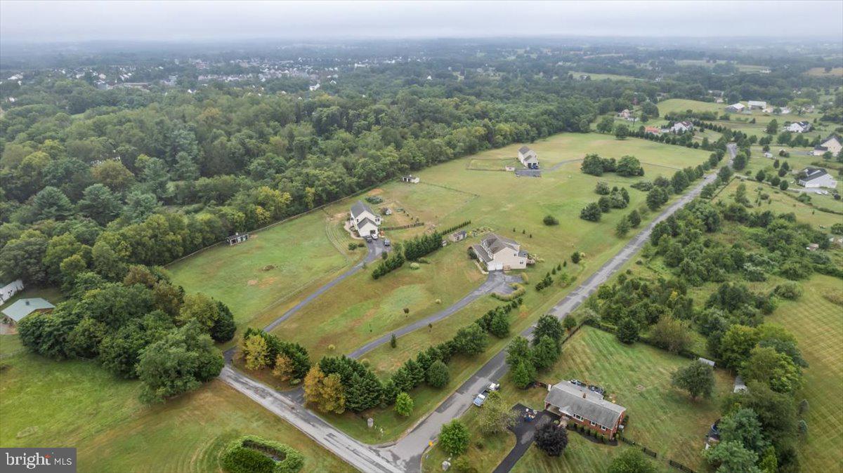 11845 PURCELL RD, LOVETTSVILLE, Virginia 20180, 5 Bedrooms Bedrooms, ,3 BathroomsBathrooms,Residential,For sale,11845 PURCELL RD,VALO2105016 MLS # VALO2105016