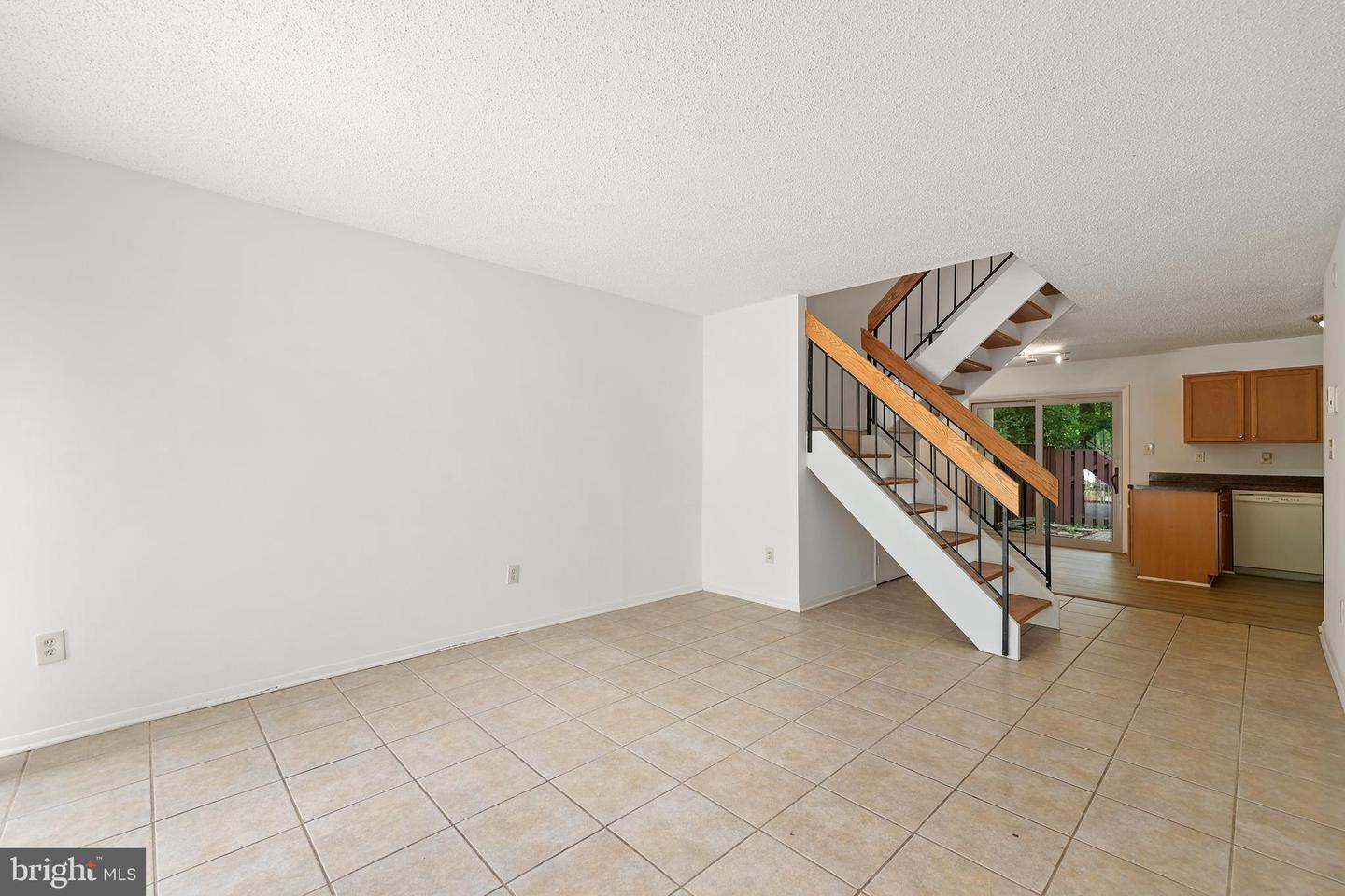 12154 CAPTIVA CT, RESTON, Virginia 20191, 2 Bedrooms Bedrooms, ,1 BathroomBathrooms,Residential,For sale,12154 CAPTIVA CT,VAFX2262576 MLS # VAFX2262576